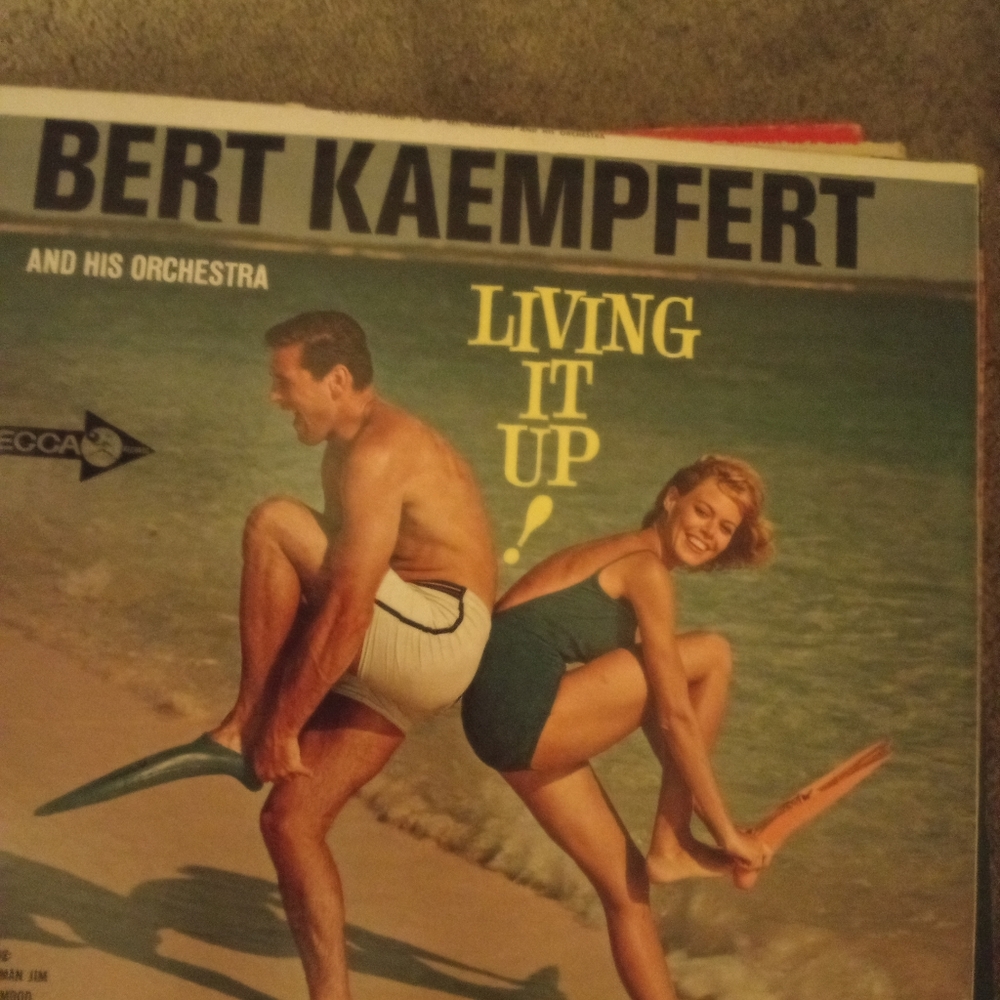 $320 - Picture 12 of 16